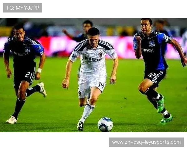 足球比赛中的反击战术与执行